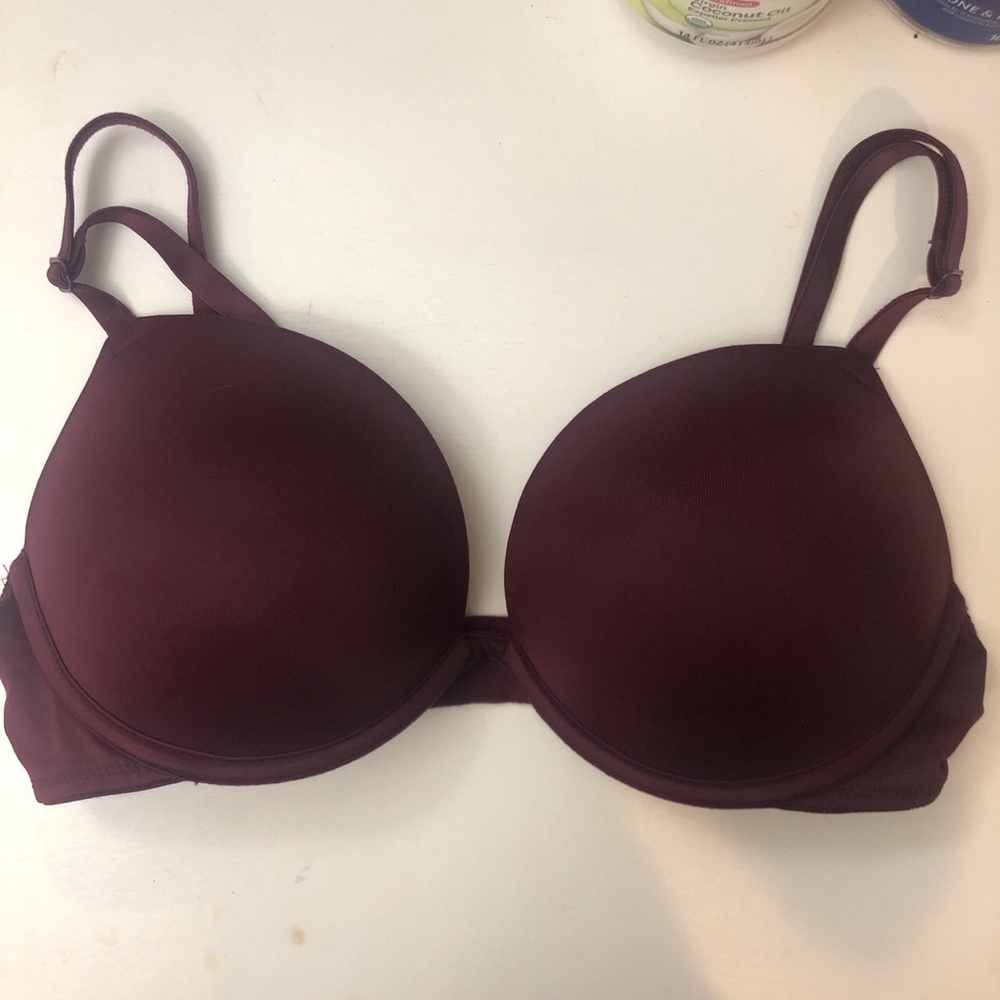 Victoria’s Secret / Pink Bra